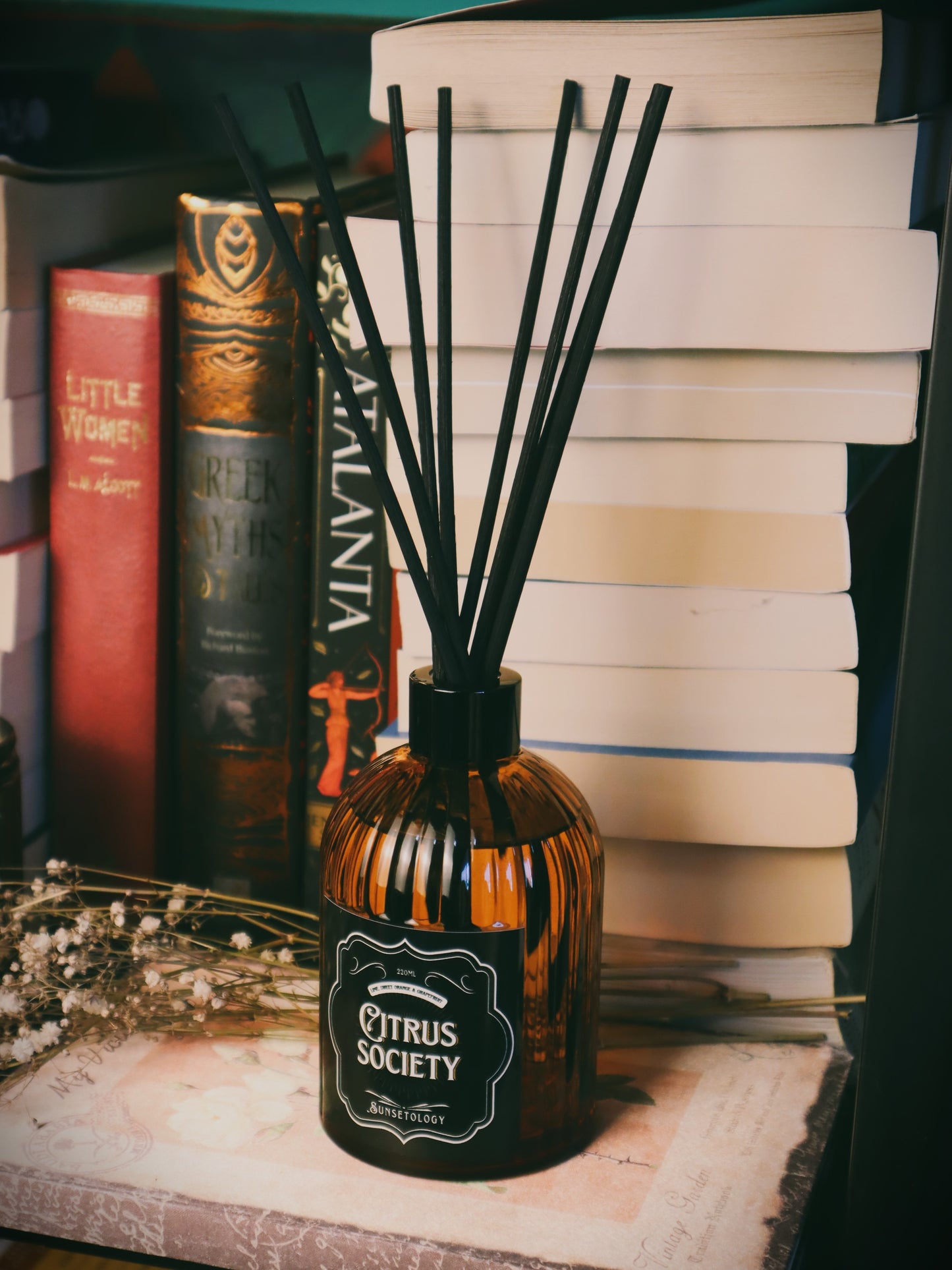 Garden of Aphrodite - Reed diffuser